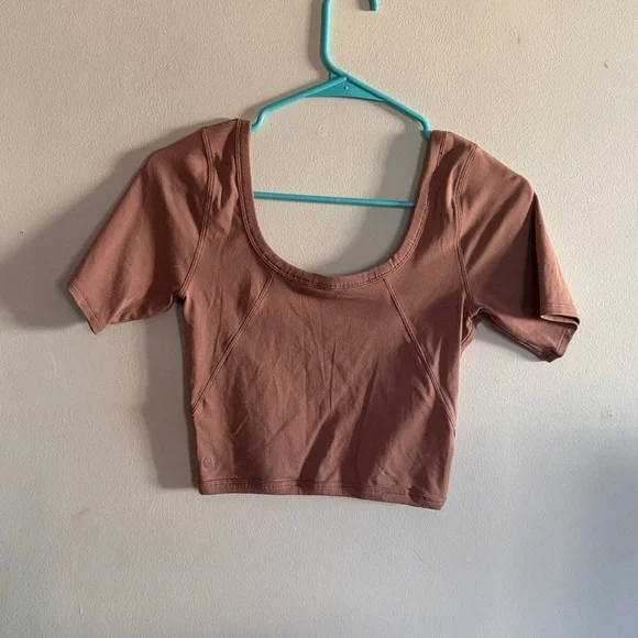 Lululemon Crop Top - Picture 2 of 3